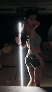 猫咪av站高分作品推荐：好漂亮的小姐姐好厉害扭