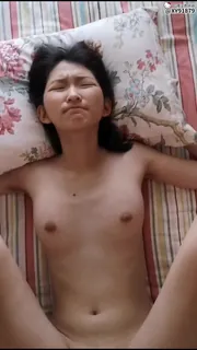 91社区热议作品：自拍爆操我的骚货女友 实拍