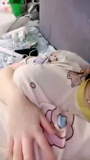 #小妲己   #猪猪小宝   童颜巨乳 ，肥鲍自慰_好深的沟 - 高清流媒体极速加载