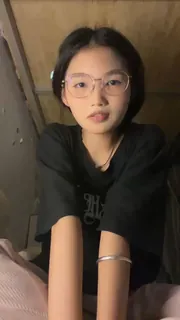 猫咪av站栏目：B10969VIPvip_萝莉控福利 精彩封面