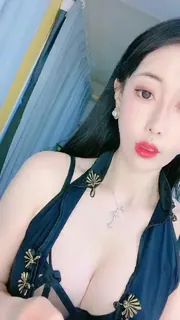 查看 #绿播 #极品秘书瑶瑶 老番 的详细介绍与播放