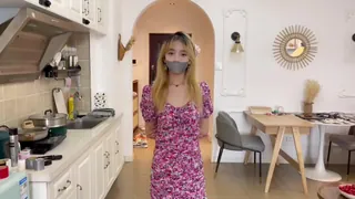 查看 捆绑调教可爱00后 的详细介绍与播放