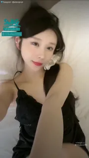 猫咪av站高分作品推荐：可爱纹身小骚货