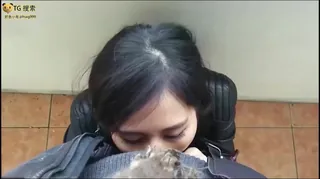 【猫咪av站】口爆爆插骚逼少妇 现场高清截图