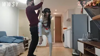 捆绑调教邻家骚逼妹妹 - 高清在线观看