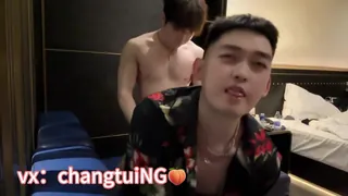 91视频推荐：后入爆插帅气小奶狗 手机在线播放