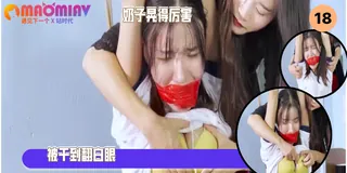 猫咪av站高分作品推荐：捆绑吊起妹妹挠痒调教
